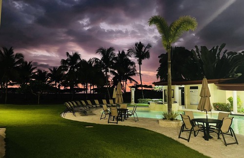 Barrio Los Faroles Condominio | Ocean Front 3 Bed/2 Bath- direct access to beach-Salt water Pool-AMAZING SUNSETS