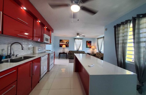 San Juan Apartamento | Ocean Front 3 Bedrooms near Ferry Terminal
