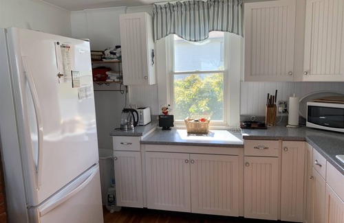Camp Ellis Cabaña | Ocean front 4 Bedroom / 2 Bath cottage