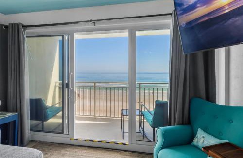 Daytona Beach Apartamento | Ocean Front and Pool Front At Daytona Inn Beach Resort