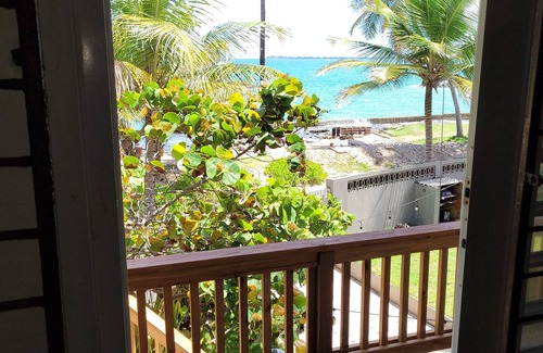 Punta Las Marias Apartamento | Apartamento frente al mar en el barrio de Isla Verde.