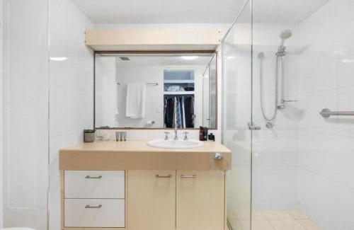Burleigh Heads Apartamento | Ocean Front Breeze at Cashelmara