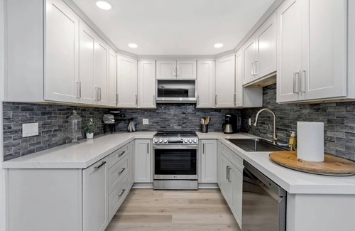 Dunedin Casa | Ocean front Charming 2-bedroom 2-bath townhome in fabulous Dunedin