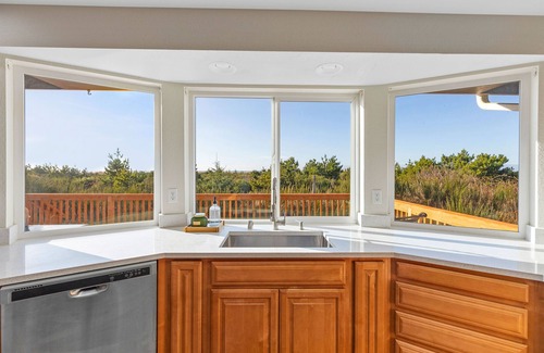 Ocean City Casa | Ocean Front. Clamming. Game Room. Large Deck.