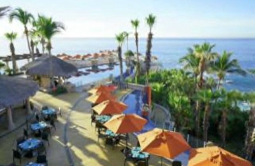 Cabo Bello Complejo | Ocean Front Deluxe Villa with Swimmable Beach ! Sleeps 4 / 473 sq ft
