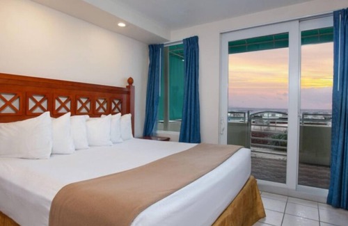Lenox Park Complejo | Ocean Front Harbour Beach Resort