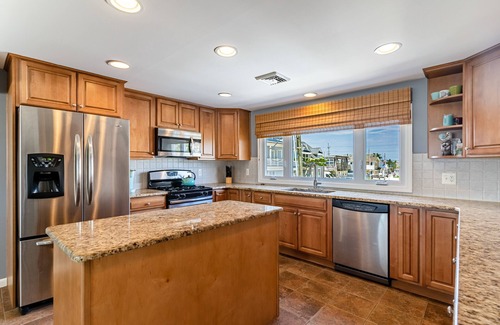 Mantoloking Casa | Ocean Front home, Private Beach , 5 Bedrooms, 4 full baths, sleeps 14
