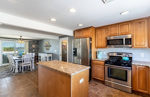 Mantoloking Casa | Ocean Front home, Private Beach , 5 Bedrooms, 4 full baths, sleeps 14