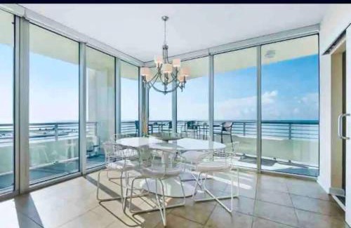 Biloxi Casa | Ocean Front Paradise