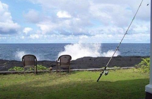 Keaau Casa | Ocean Front Paradise with Hot Tub in Hawaii
