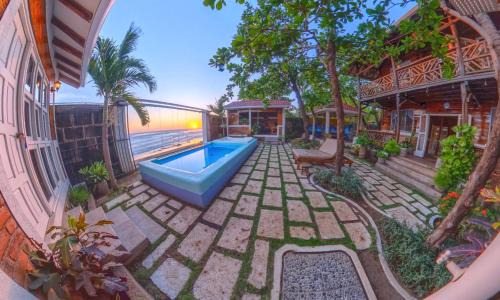 Pochomil Casa | Ocean Front Private Casita w Pool and AC - Sleeps 4