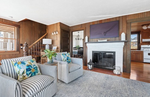 Greenbush Casa | Ocean Front Retreat, Family Friendly-Stunning Views! Walk to Beach + Harbor 4BR+