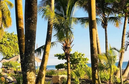 Playa Hermosa Villa | Ocean Front Studio