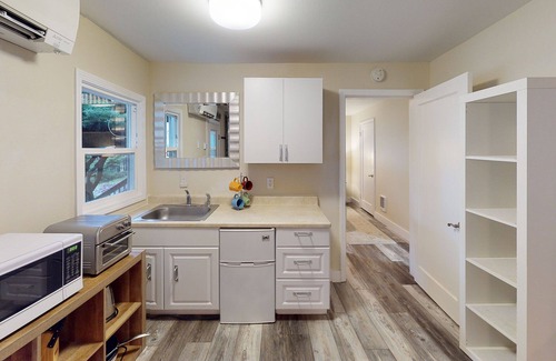 Yachats Condominio | Ocean Front, Sunset at Oregon House, Stairs to the Beach!