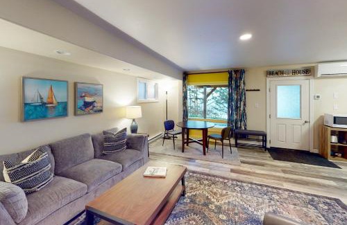 Yachats Apartamento | Ocean Front, Sunset at Oregon House, Stairs to the Beach!