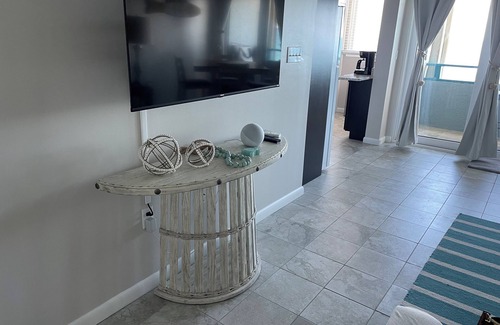 Bolongo Bay Condominio | Ocean front Tortuga Bliss condo - close beach
