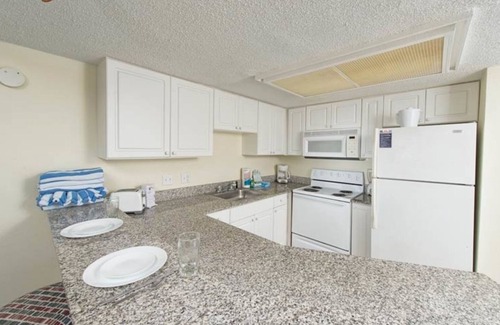Ocean Drive Complejo | Ocean Front Two Bedroom Condo, Myrtle Beach SC 3338527