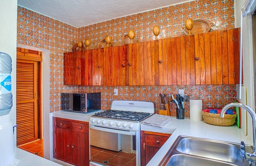 Akumal Villa | Akumal frente al mar con suites de 3 dormitorios, piscina frente al mar, palapa, aire acondicionado, wifi.