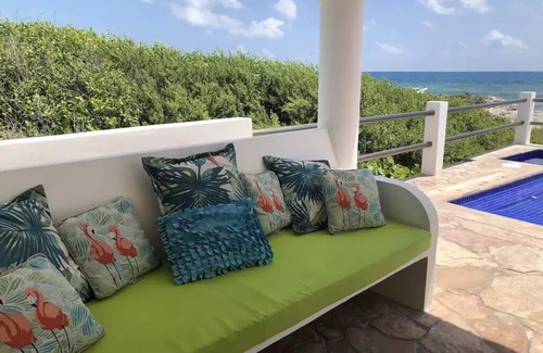 Isla Mujeres Villa | Relajada casa de lujo frente al mar