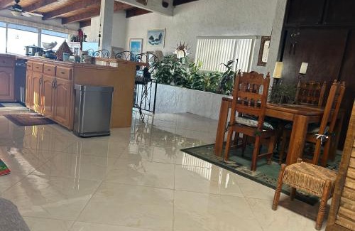 Punta Bandera Cama Y Desayuno | Ocean Front Villa sleeps 6-15 (24hr gated community/private community) beach access