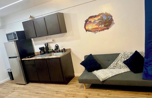 Arecibo Apartamento | Ocean Getaway / Modern Apartment