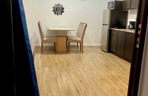 Arecibo Apartamento | Ocean Getaway / Modern Apartment