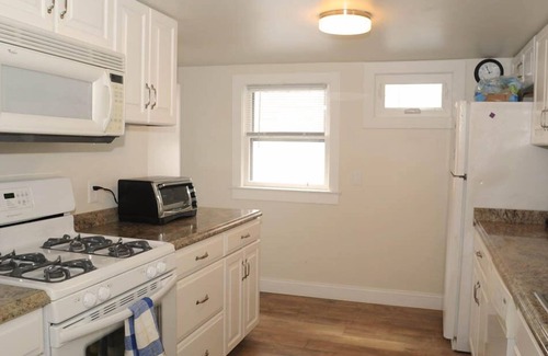 Ocean Grove Cabaña | Ocean Grove Cottage