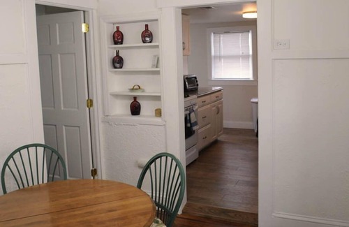 Ocean Grove Cabaña | Ocean Grove Cottage