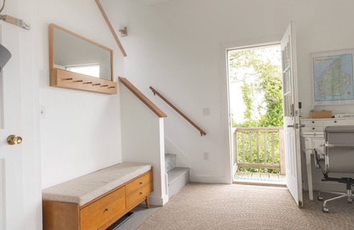 Peaks Island Casa | Ocean House: Stunning Oceanfront Views, Spectacular Sunrises Peaks Island, Maine