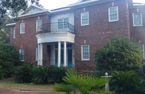Ocean Isle Beach Casa | Ocean Isle Beach Waterfront home w/Pool & Elevator