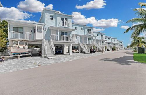 Marathon Apartamento | Ocean Isles Seaside Oasis