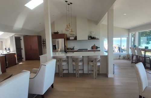Union Bay Casa | Ocean Lovers Beach Home.