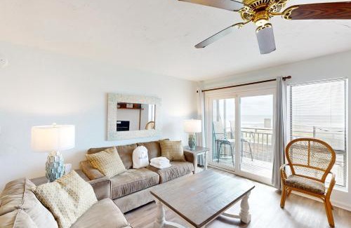 East End Casa | Ocean Mile F-1