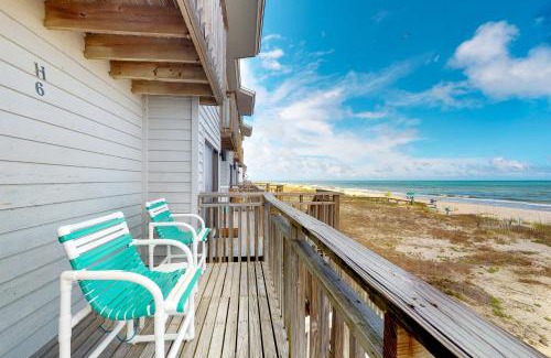 East End Casa | Ocean Mile H-6
