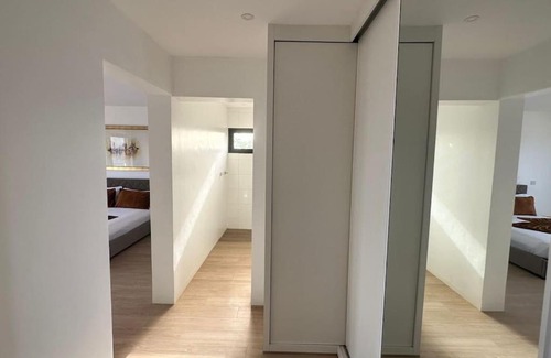 Praia Apartamento | Ocean Mirror Apartment in Praia