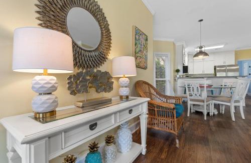 Crystal Shores Casa | Ocean Mist Cottage by Newman-Dailey