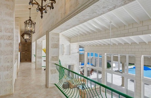 Long Bay Villa | Villa Ocean Mist de 4 habitaciones por ZenBreak