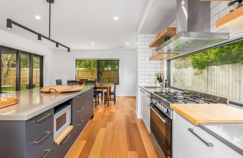 Inverloch Casa | Ocean Oasis on Kenneth