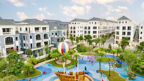 Van Giang Cama Y Desayuno | Ocean Park 2 - 3 Giường Đôi ở Tầng 2 Sunny Residence