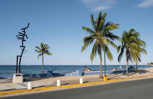 Ocean Park Casa | Ocean Park Beach San Juan 6 Bedrooms 3.5 Pool