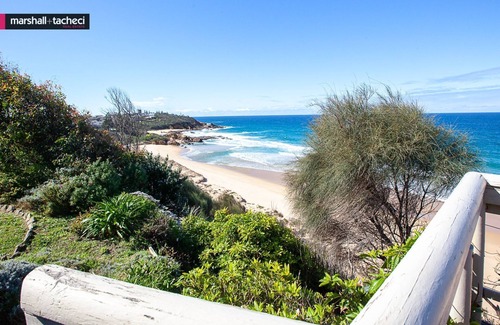 Bermagui Casa | OCEAN PEARL-61 Bunga Street- Lujo, frente a la playa, acceso privado a la playa.