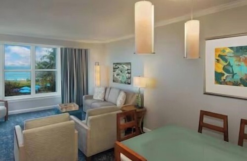 Palm Beach Shores Complejo | Ocean Point, Palm Beach Shores Resort & Spa, Beachfront!