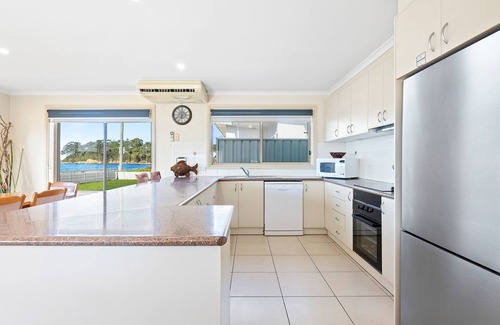 Batehaven Villa | Ocean's Edge at Batehaven