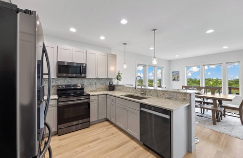 Copalis Beach Casa | "Ocean Shore Desire" Beach Getaway! Beach/HotTub/Gameroom/Sleeps 10