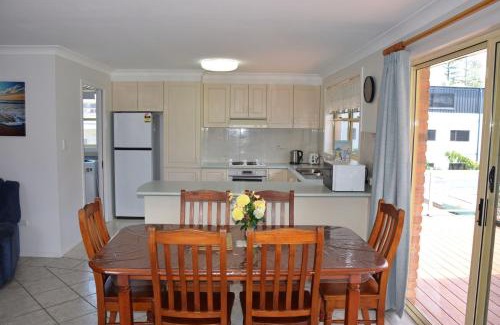 South West Rocks Apartamento | Ocean Shores 7 South West Rocks - Bring you own linen.