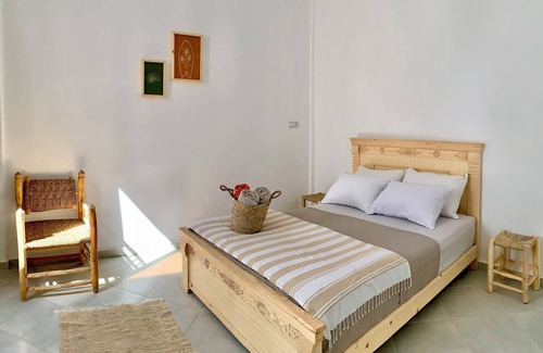 Tamrhakht Casa | Ocean Surf House