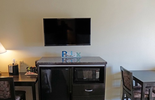 Sunset Beach Hotel | Ocean Surf Inn & Suites