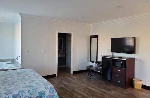 Sunset Beach Hotel | Ocean Surf Inn & Suites