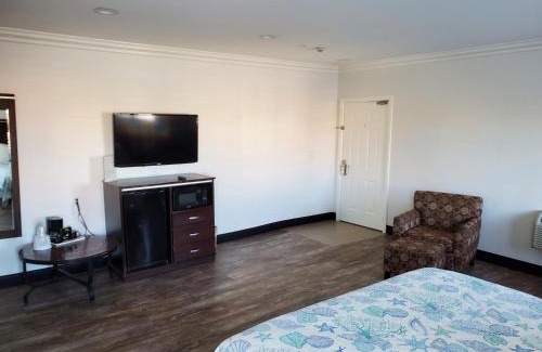 Sunset Beach Hotel | Ocean Surf Inn & Suites