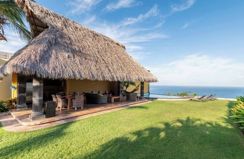 North End Villa | Hermosa villa con vista al mar espectaculares + 3 albercas!